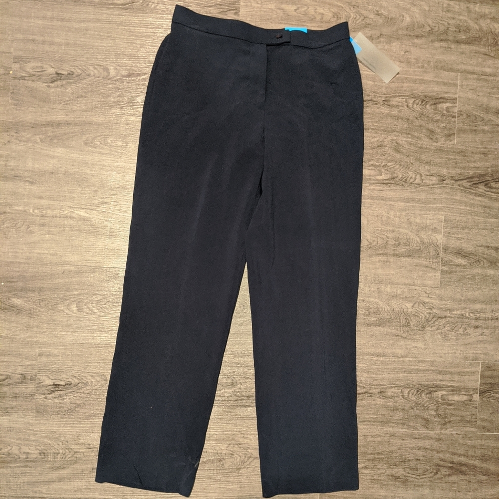 Haggar Slacks - Picture 4 of 4